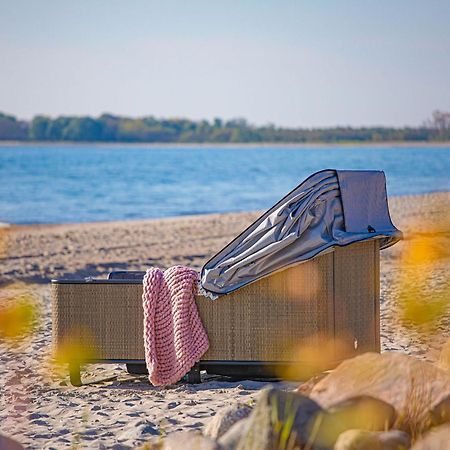 Strand Lounge Kronsgaard Buitenkant foto